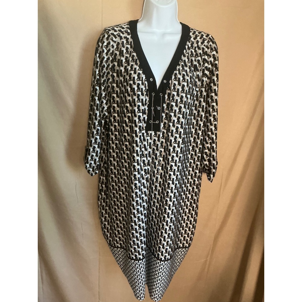 New Directions Tunic Woman 2X Black Geometric Chain V-Neck Excellent 3/4 Sleeve